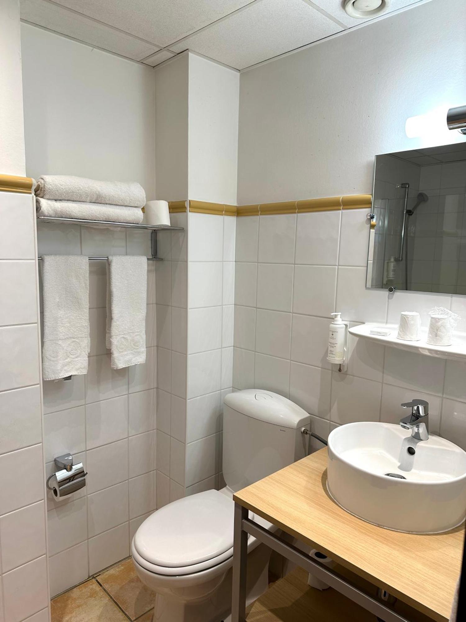 Hotel Du Centre Annemasse Pokoj fotografie